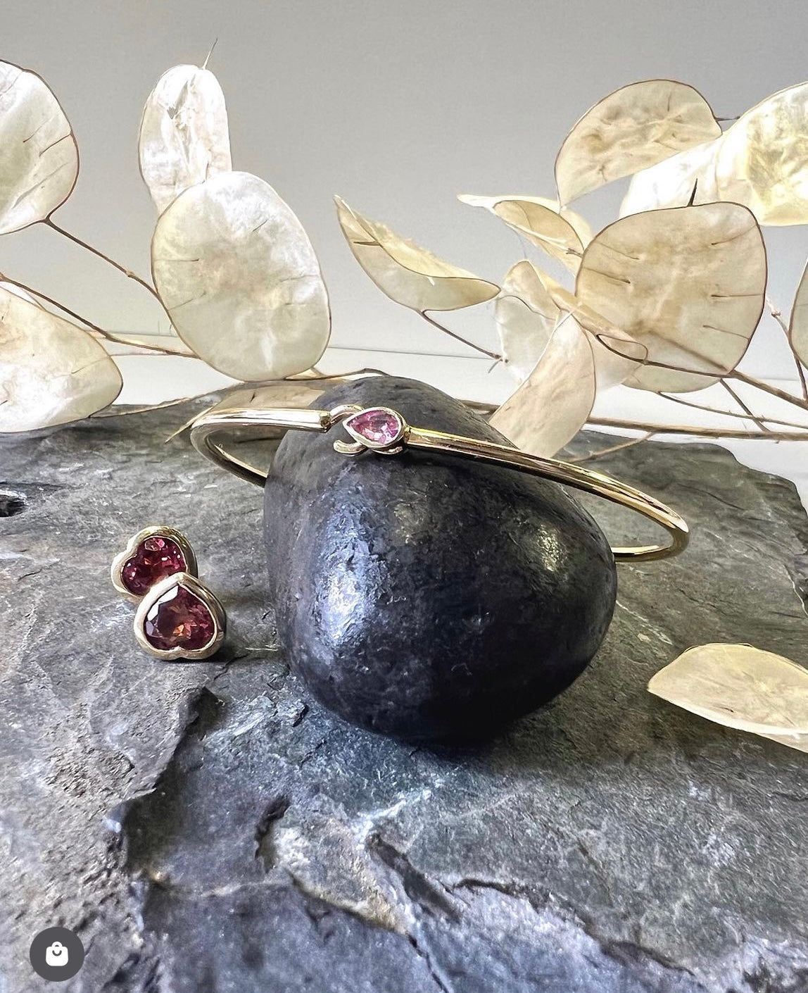 Lizzo pink sapphire wire bangle